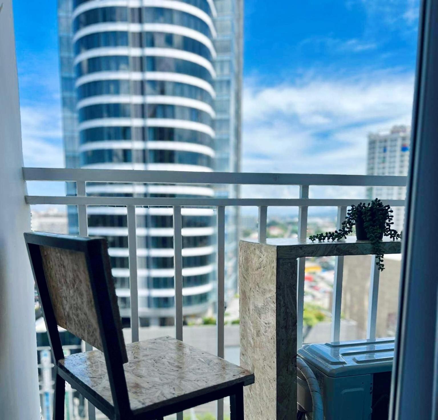 Inspiria Abreeza Davao Apart otel Dış mekan fotoğraf