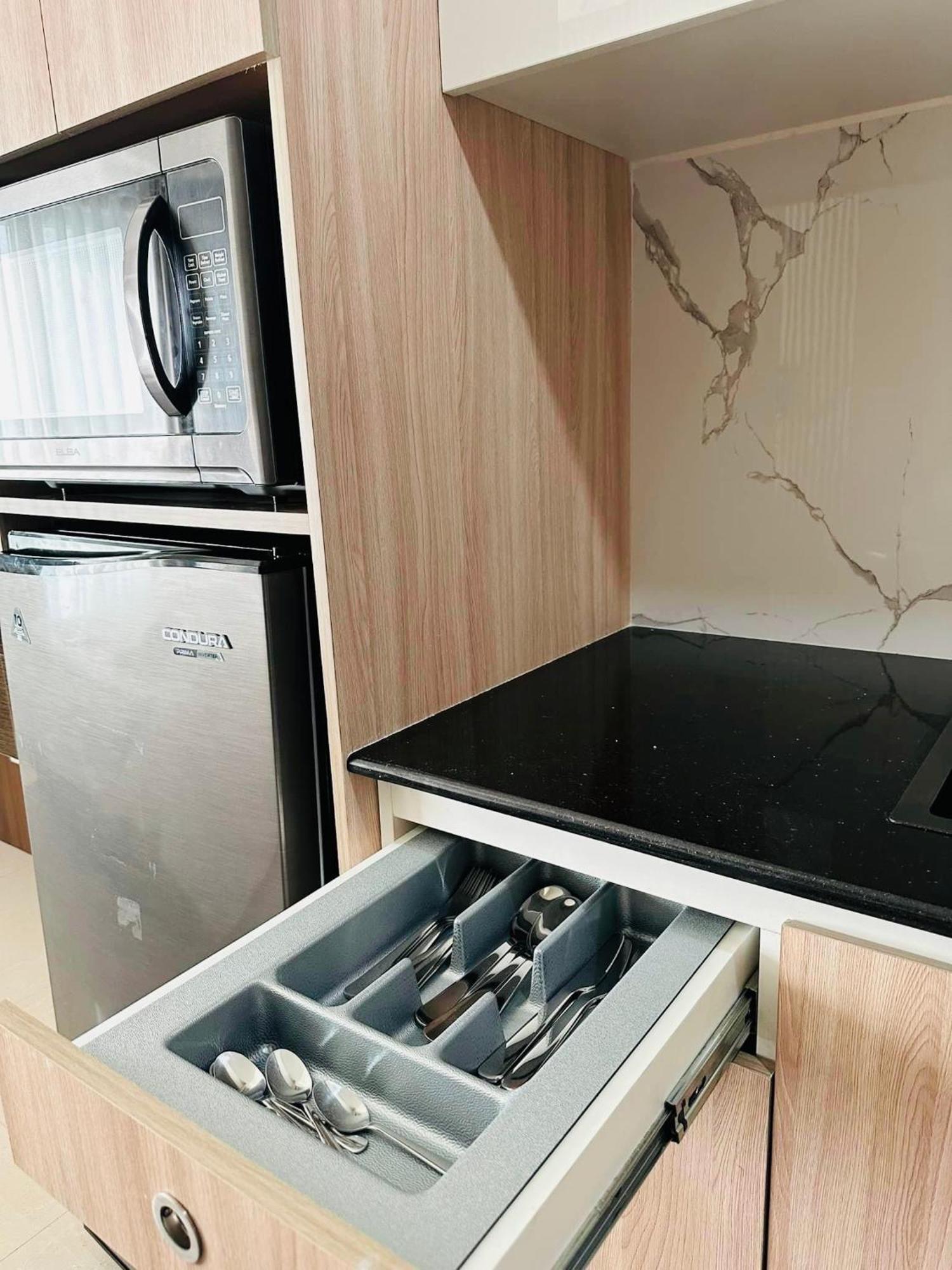 Inspiria Abreeza Davao Apart otel Dış mekan fotoğraf